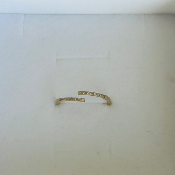 - Mejuri Gold vermeil Sapphire Ring - Picture 3 of 4